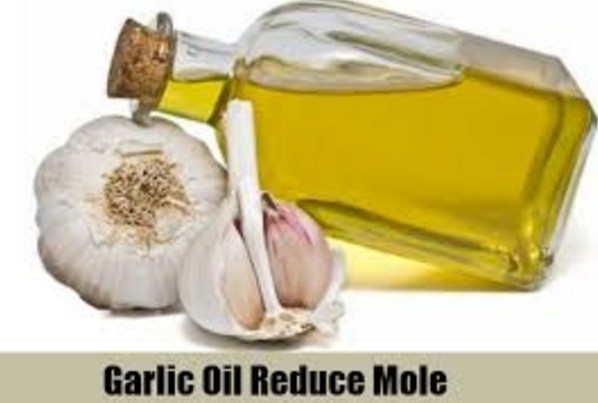 garlic To Get Rid Of Moles