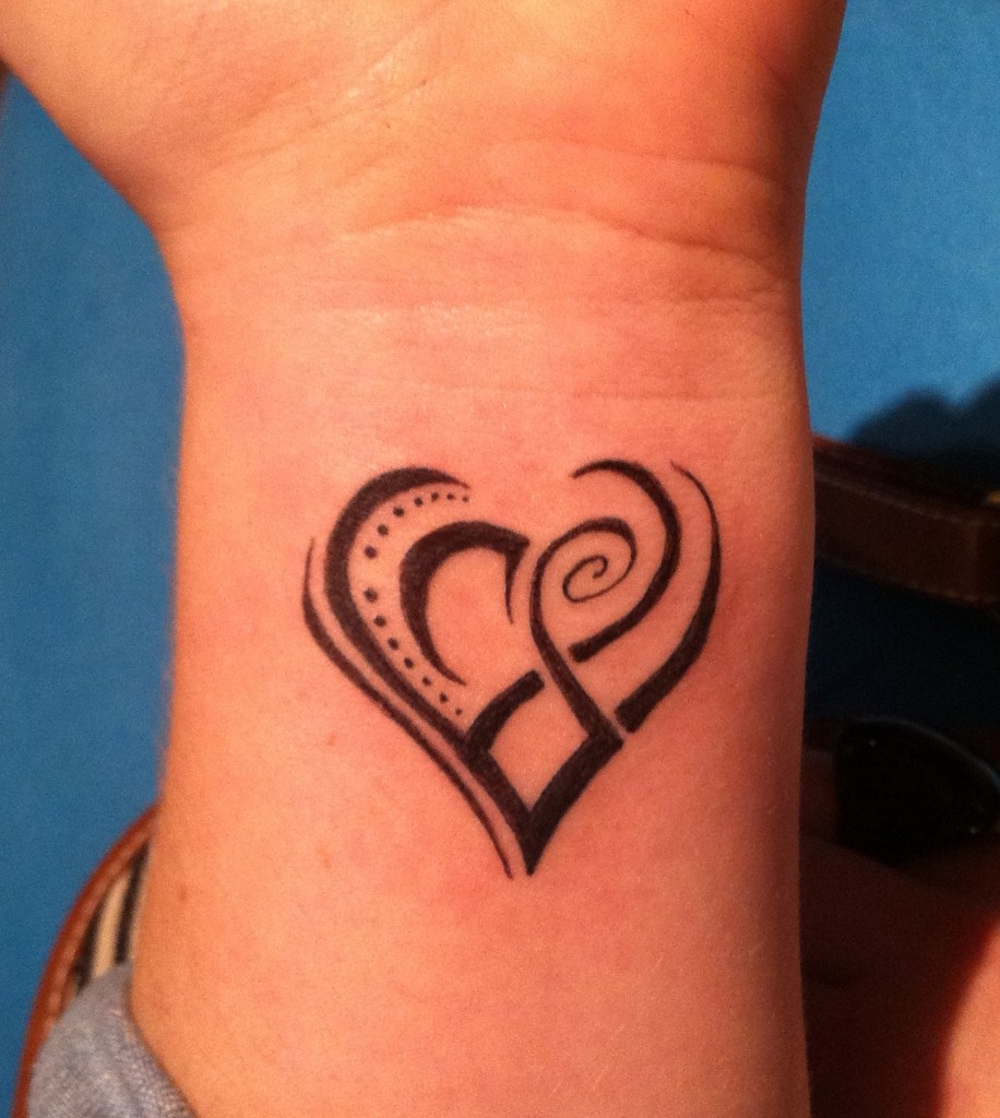 Maori symbol tattoo design
